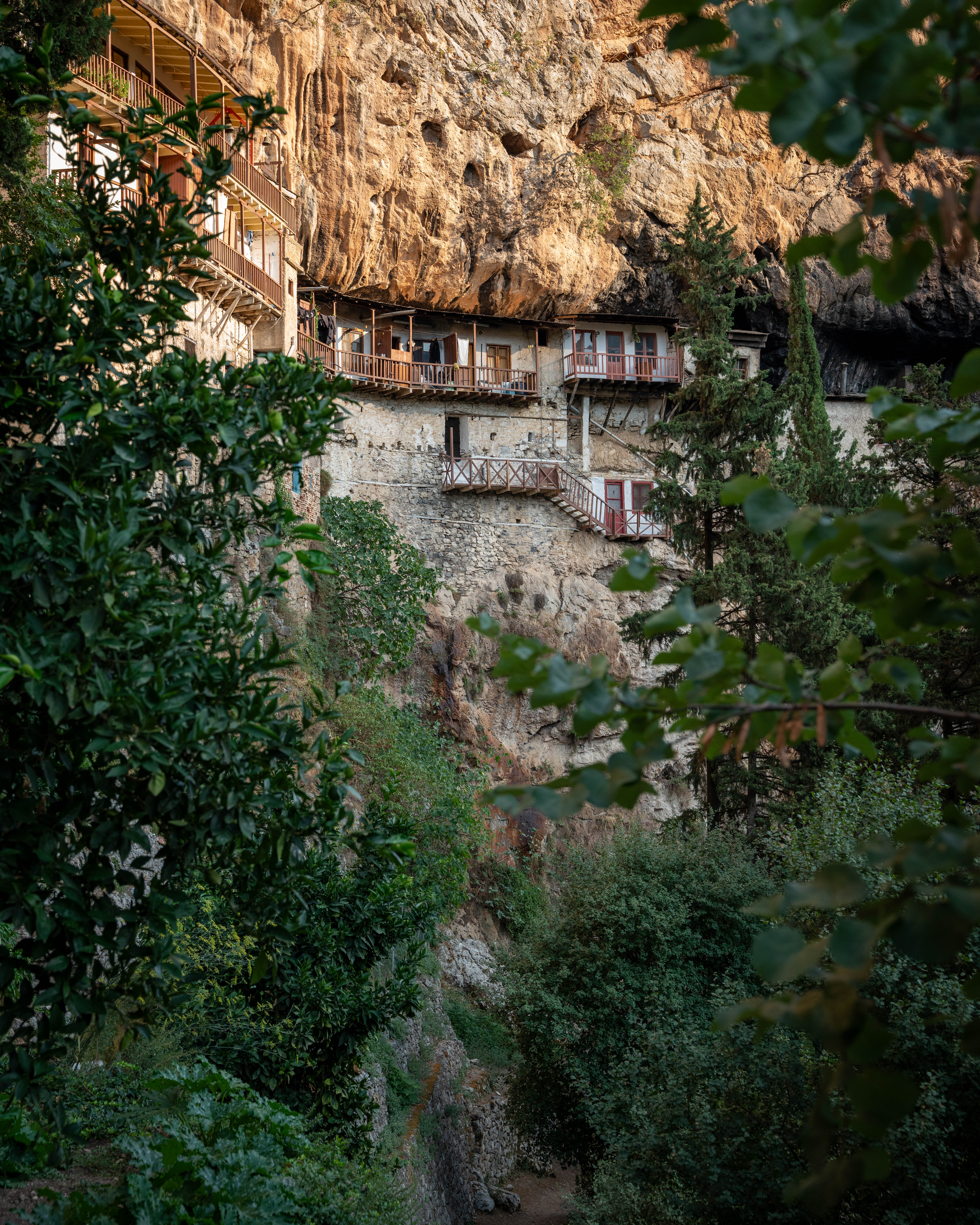 Πεζοπορία  στο ΦΑΡΑΓΓΙ ΛΟΥΣΙΟΥ-ΜΟΝΗ ΠΡΟΔΡΟΜΟΥ