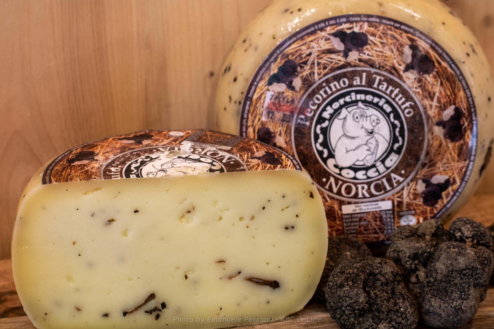 ΑΝΟΙΞΙΑΤΙΚΗ ΤΟΣΚΑΝΗ -ΣΤΗΝ ΓΗ ΤΩΝ ΕΤΡΟΥΣΚΩΝ