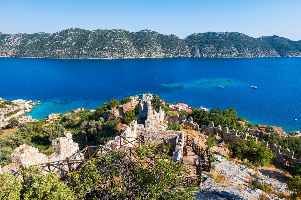 ΣΤΑ ΙΧΝΗ ΤΩΝ ΑΙΩΝΩΝ : ΝΟΤΙΑ ΠΑΡΑΛΙΑ ΜΙΚΡΑΣ ΑΣΙΑΣ-KΑΠΠΑΔΟΚΙΑ