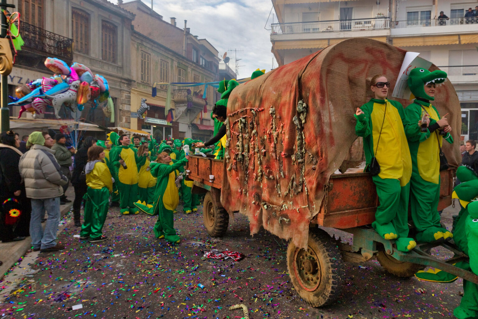 Memnon Christmas ΘΕΟΦΑΝΕΙΑ ΣΕ ΚΑΣΤΟΡΙΑ-ΠΡΕΣΠΕΣ-ΡΑΓΚΟΥΤΣΑΡΙΑ