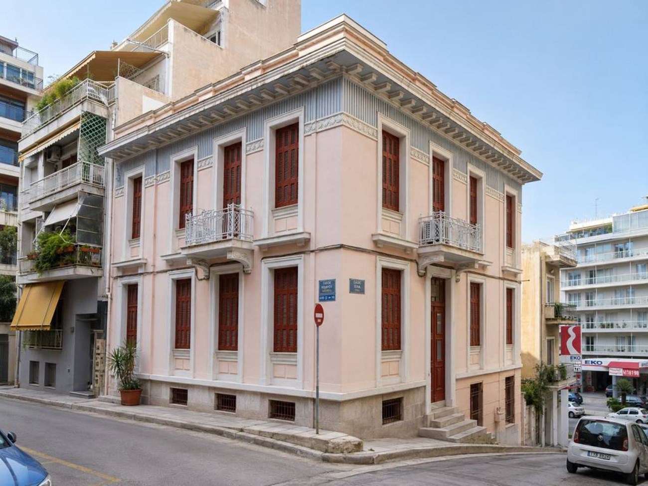 Από τη Νομική Σχολή στο Πολυτεχνείο