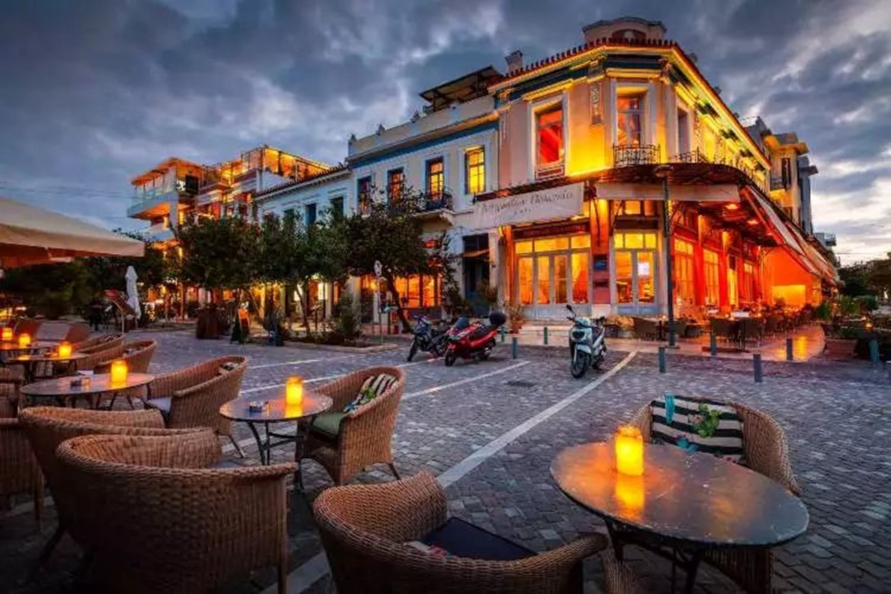 ΑΠΟ ΤΟ ΑΡΧΑΙΟ ΣΤΟ ΟΙΚΕΙΟ