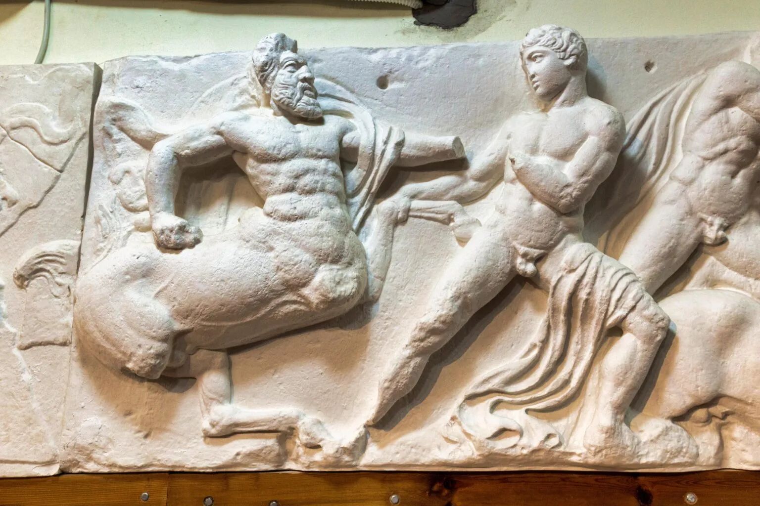 ΜΕ ΤΟΝ ΠΑΥΣΑΝΙΑ ΣΤΑ ΑΡΚΑΔΙΚΑ ΙΕΡΑ: ΛΥΚΟΣΟΥΡΑ ΚΑΙ ΝΑΟΣ ΕΠΙΚΟΥΡΙΟΥ ΑΠΟΛΛΩΝΑ