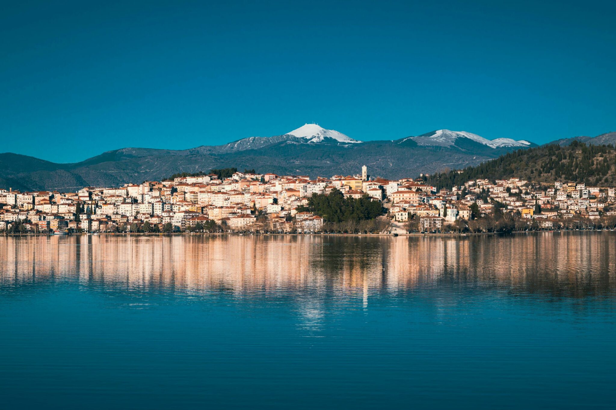 Memnon Christmas ΘΕΟΦΑΝΕΙΑ ΣΕ ΚΑΣΤΟΡΙΑ-ΠΡΕΣΠΕΣ-ΡΑΓΚΟΥΤΣΑΡΙΑ