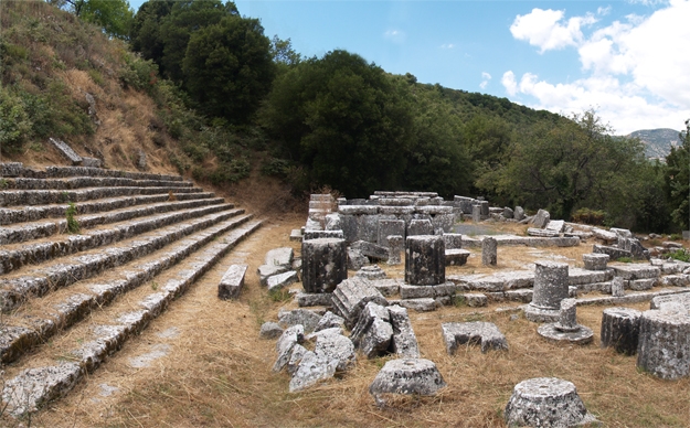 ΜΕ ΤΟΝ ΠΑΥΣΑΝΙΑ ΣΤΑ ΑΡΚΑΔΙΚΑ ΙΕΡΑ: ΛΥΚΟΣΟΥΡΑ ΚΑΙ ΝΑΟΣ ΕΠΙΚΟΥΡΙΟΥ ΑΠΟΛΛΩΝΑ