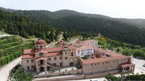 Πεζοπορία στον ΠΑΡΝΩΝΑ : Μονή Μαλεβής- Άγιος Πέτρος Κυνουρίας