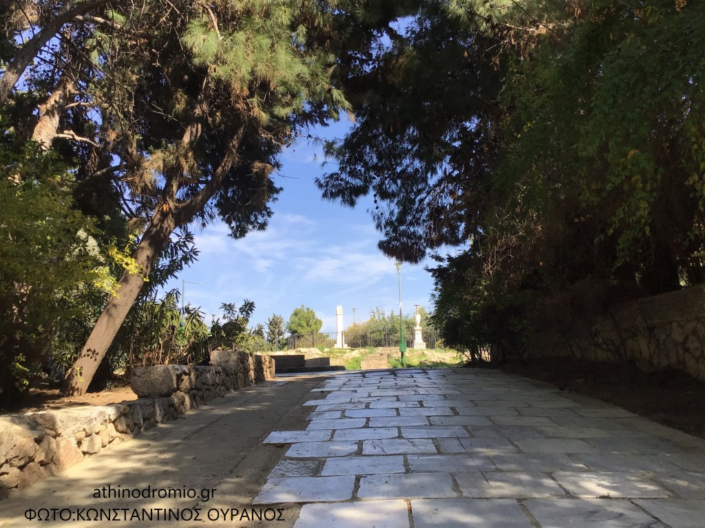 ΑΝΑΚΑΛΥΠΤΩΝΤΑΣ ΤΗΝ ΠΝΥΚΑ & ΤΡΕΙΣ ΑΡΧΑΙΕΣ ΓΕΙΤΟΝΙΕΣ